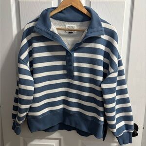American Eagle Outfitters Blue and White Striped Sweatshirt